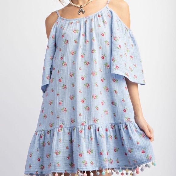 New Easel Cold Shoulder Dress Pom Pom Trim Ruffle Gauze Blue Floral Pockets - Picture 2 of 12